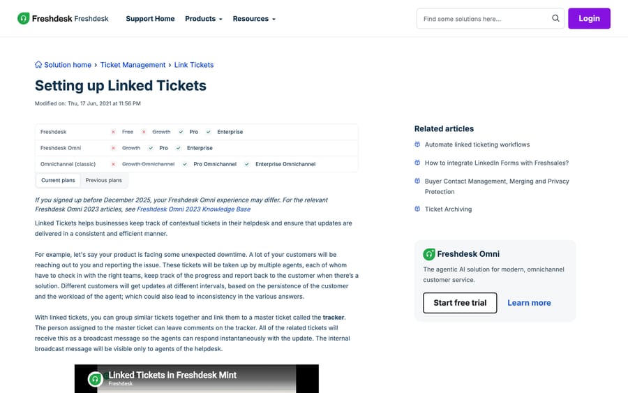 Freshworks' Setting up Linked Tickets article describing the tracker and the agent-only broadcast
